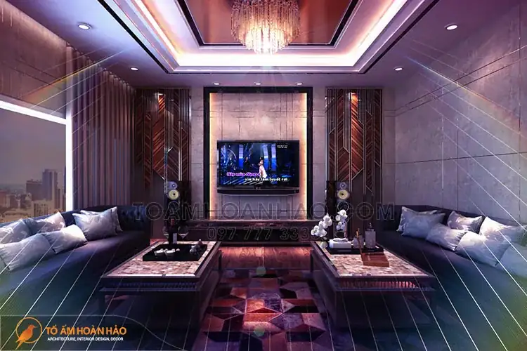 Hệ thống ánh sáng màu phù hợp tạo cảm giác như ở một phòng hát hay khu vui chơi