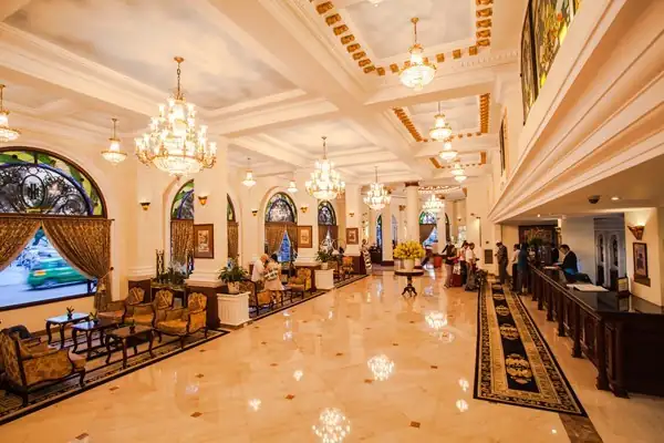 Thiết kế nội thất khách sạn 5 sao sang trọng
